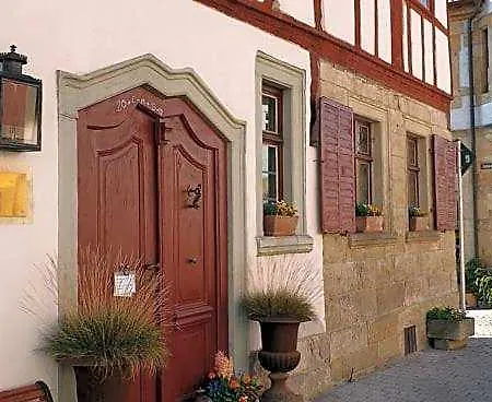 Fraenkische Landherberge, Garni *